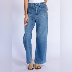 PATCH POCKET WIDE LEG